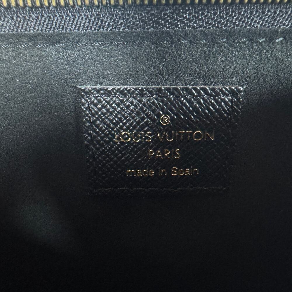 Louis Vuitton Jungle Pochette Double Zip Shoulder/Crossbody bag leopard monogram - Picture 9 of 16